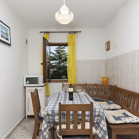 Apartment Katien 2002 Medulin